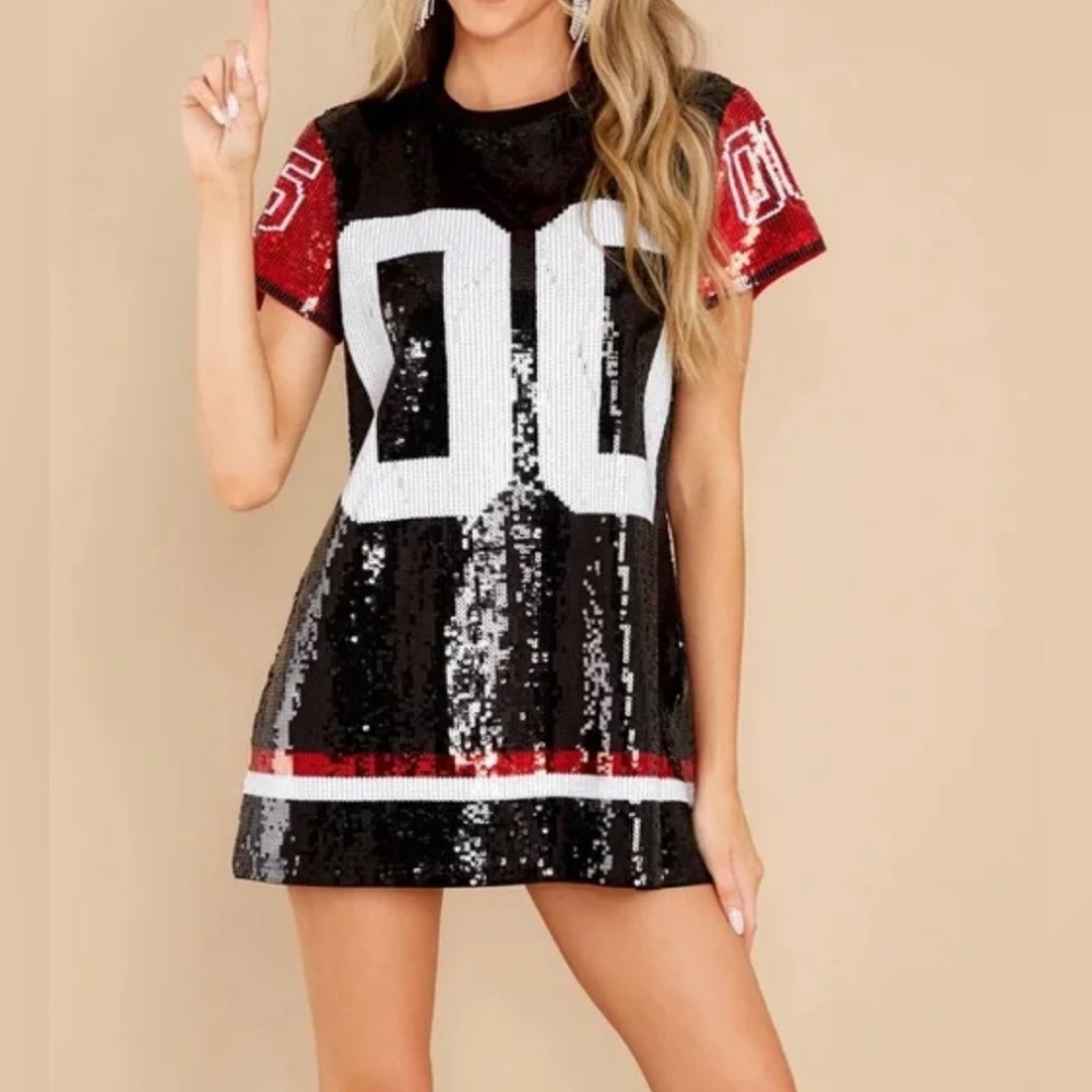 QUEEN OF SPARKLES RED AND BLACK JERSEY DRESS